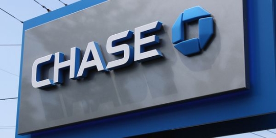 Bank JPMorgan Chase & Co. poinformował przed paroma dniami o poniesieniu 2 mld USD straty na działalności handlowej. W ciągu najbliższych dni oczekiwane są rezygnacje osób odpowiedzialnych za poniesione straty… 