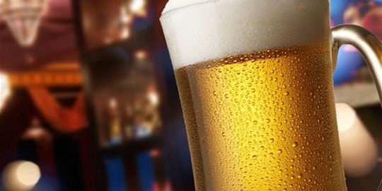 Pukszta w najnowszym felietonie: Go beers (piwo gola)!